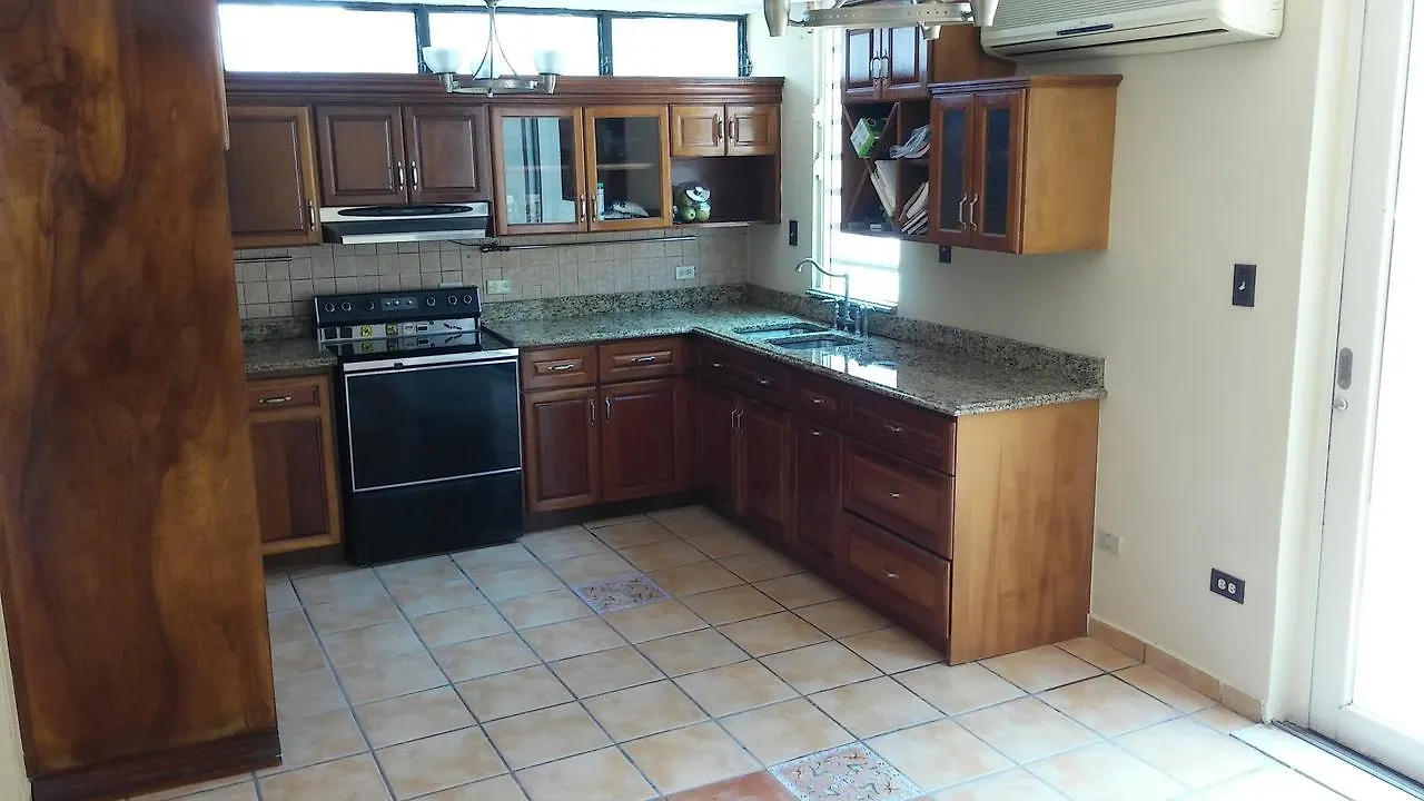 Condominio Santa Ana Guaynabo